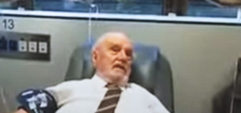 Lifesaving Blood Donor Who Helped Over 2 Million Babies, Passed Away At 88